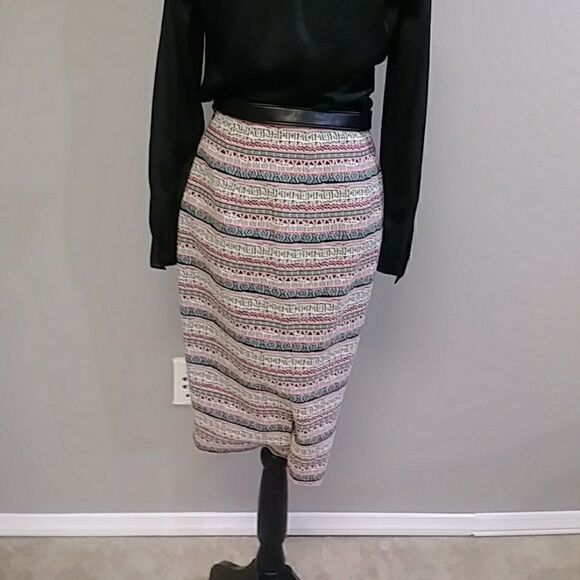 printed skirt  - Picture 4 of 4